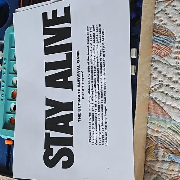 Vintage Stay Alive board game, great condition, nothing is missing - Picture 4 of 10
